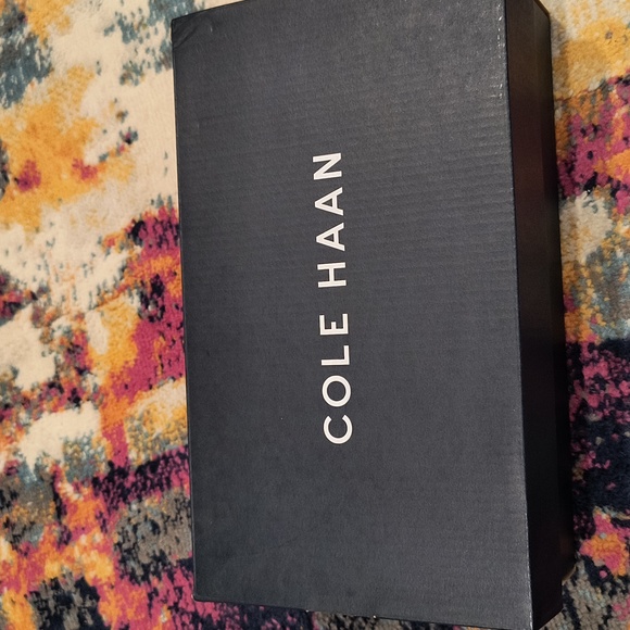 Cole Haan Emory Bow Pump Black Leather 3 inch - Picture 4 of 10